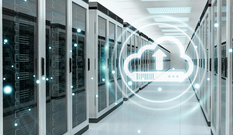 CMSとサーバーの関係性とは？種類や導入時の注意点もご紹介